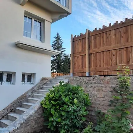 Maison De Charme Dans Villa