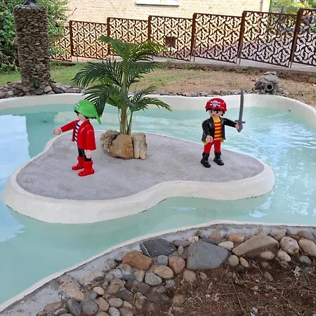 Maison De Charme Dans *